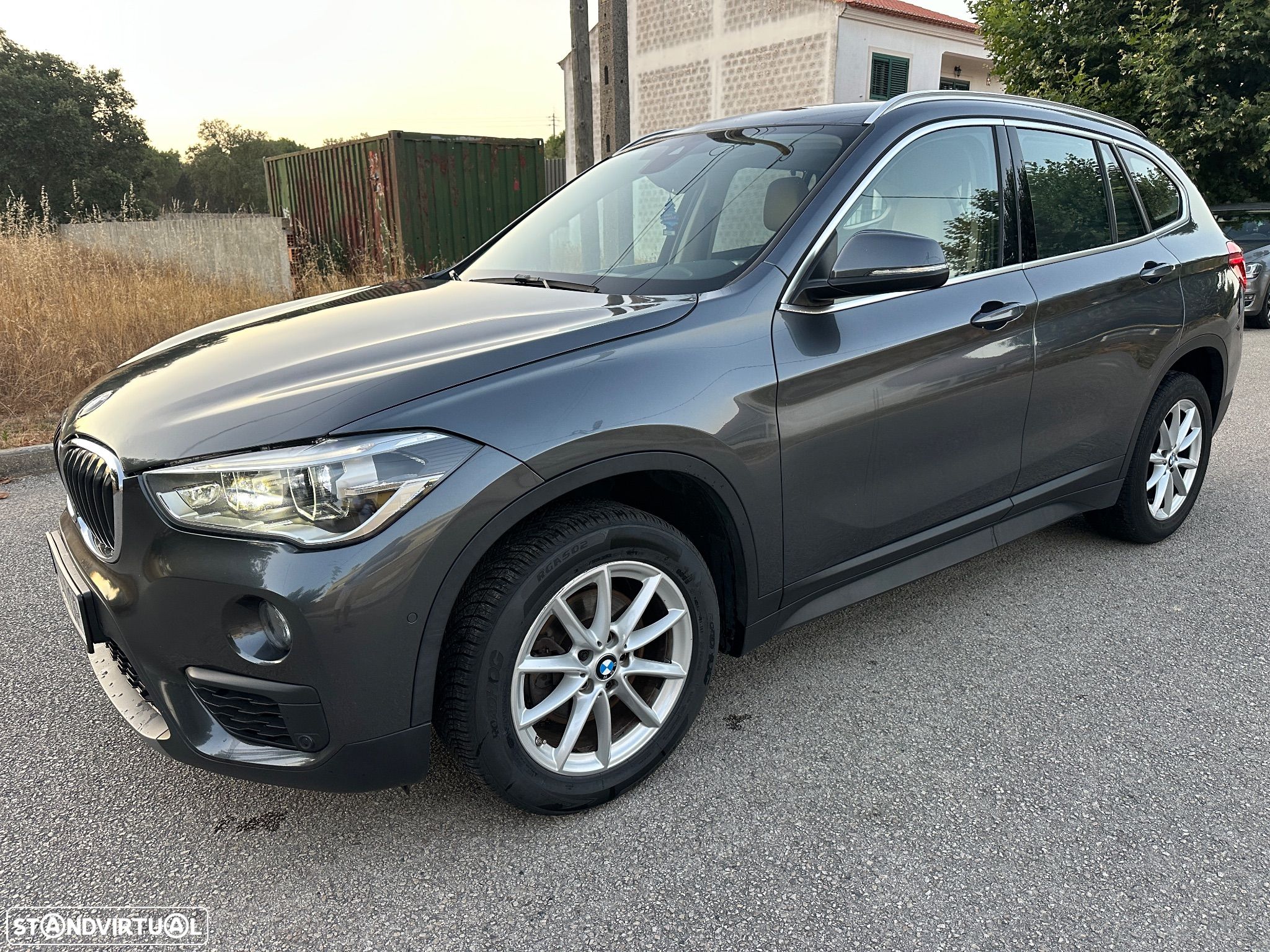 BMW X1 16 d sDrive Pack M - 1