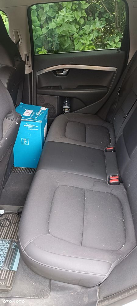 Volvo XC 70 D3 Momentum - 5