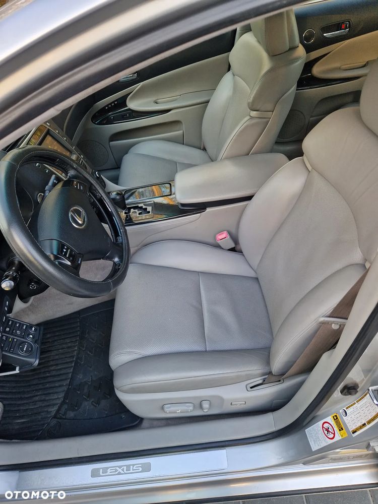 Lexus GS - 13