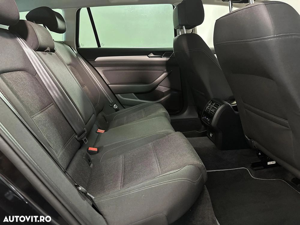 Volkswagen Passat Variant 2.0 TDI DSG Comfortline - 12