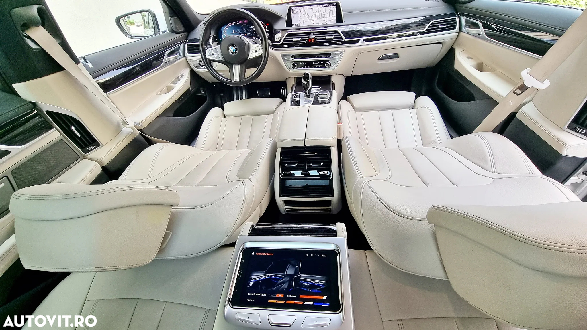 BMW Seria 7 745e - 10