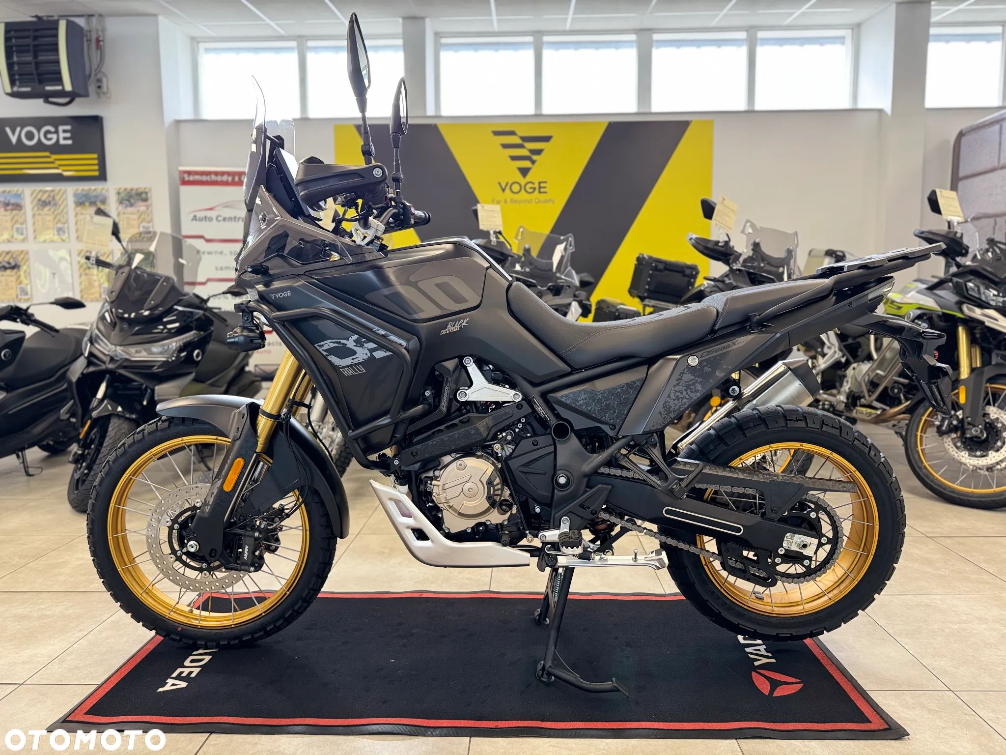 VOGE 800 Rally