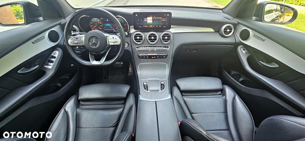 Mercedes-Benz GLC 200 d 4Matic 9G-TRONIC AMG Line - 27