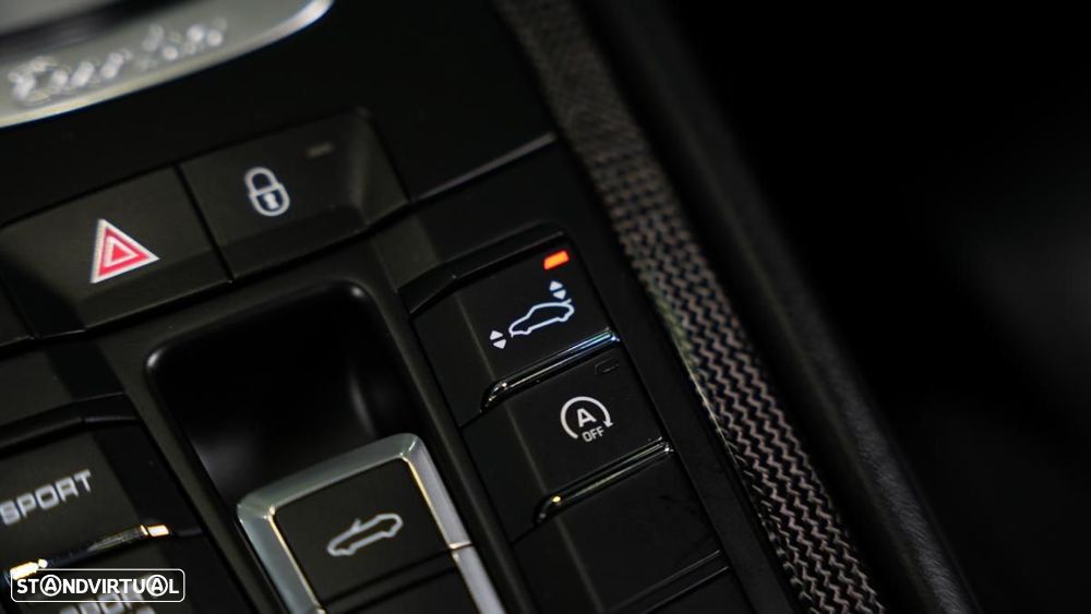 Porsche 911 (991) Turbo S PDK - 28