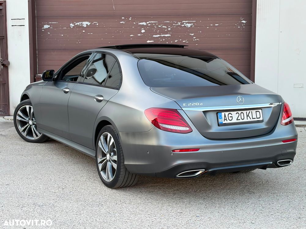 Mercedes-Benz E 220 d 9G-TRONIC AMG Line - 2