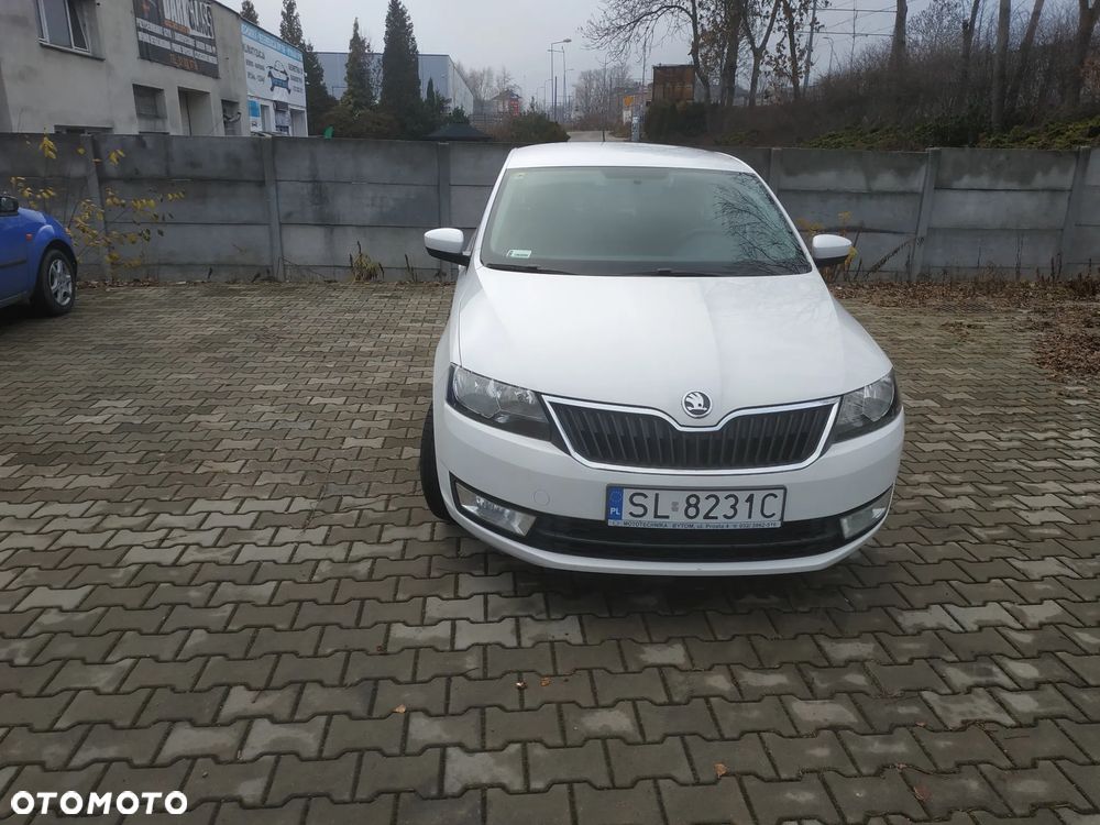 Skoda RAPID 1.6 TDI DPF Ambition - 5
