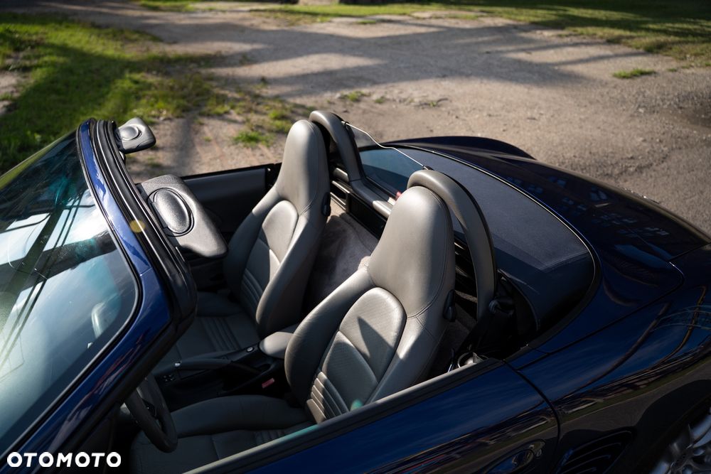 Porsche Boxster - 32