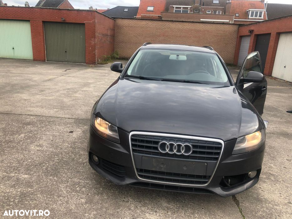Dezmembrez Audi A4 B8 cod culoare LZ9Y - 7