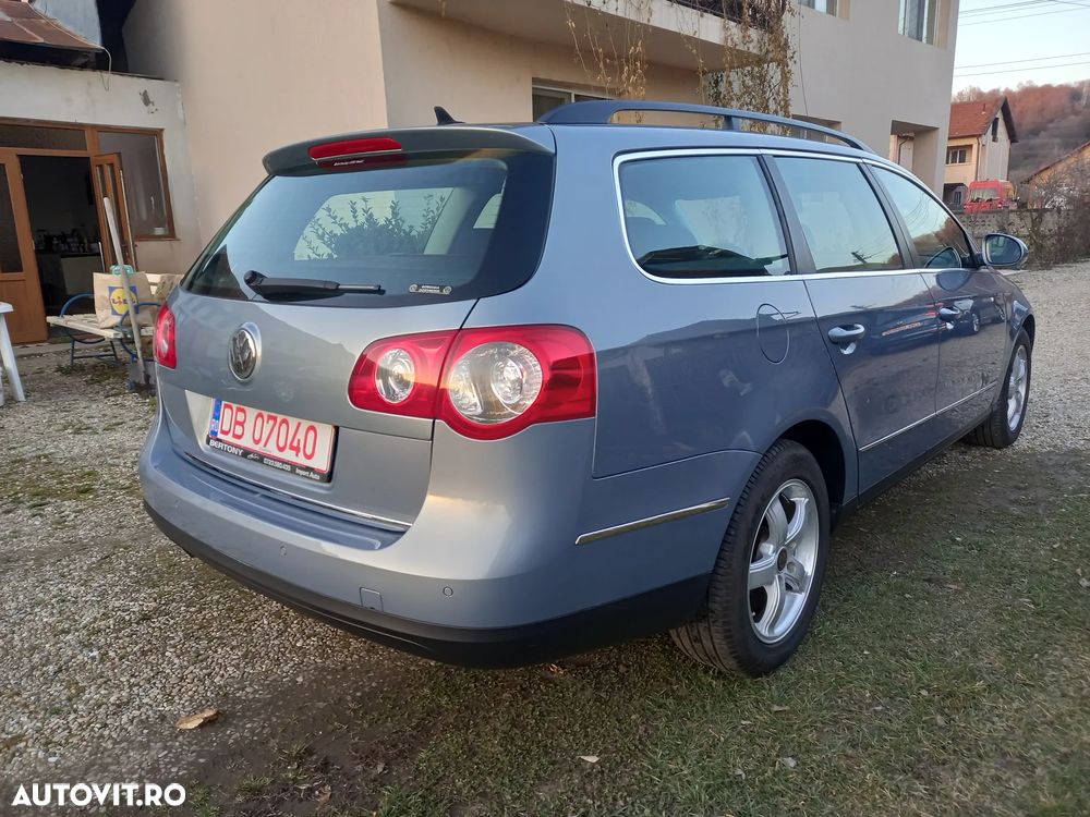 Volkswagen Passat 2.0 TDI Comfortline - 3