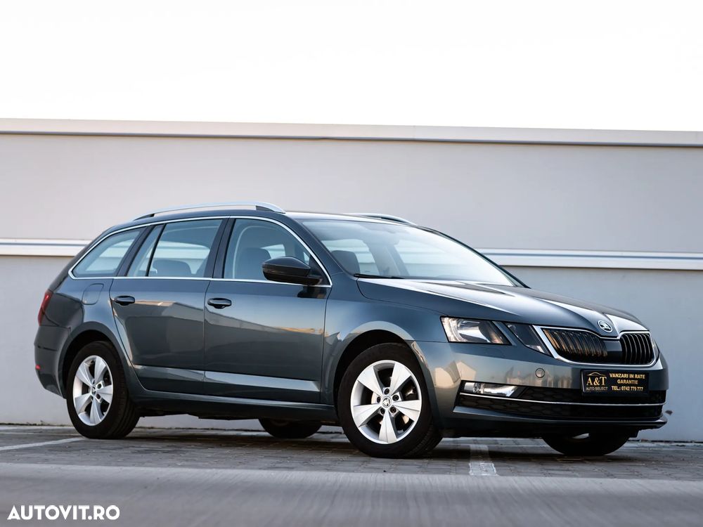 Skoda Octavia 1.6 TDI DSG Ambition - 29
