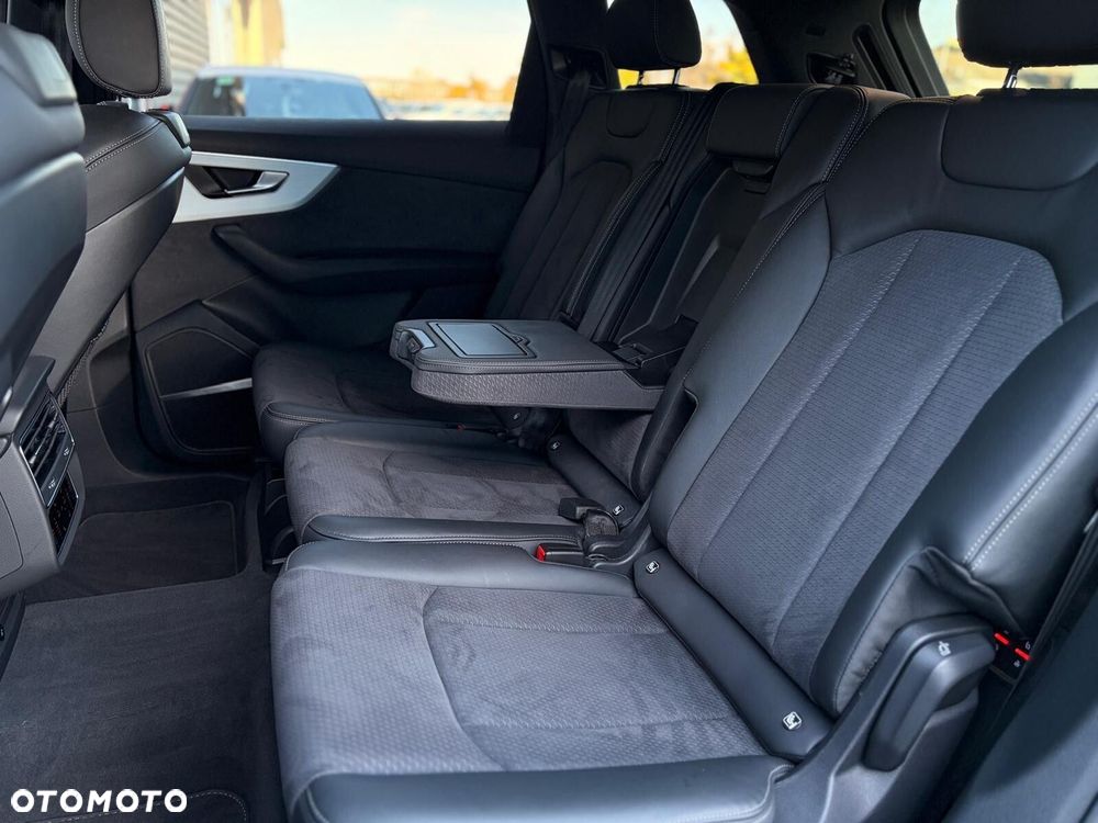 Audi Q7 55 TFSI mHEV Quattro S Line Tiptr - 19