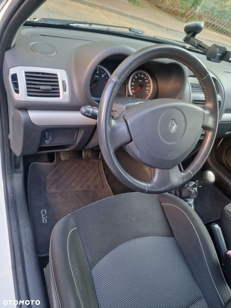 Renault Clio 1.2 Campus Authentique - 7