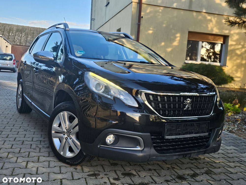 Peugeot 2008 1.6 BlueHDi Style - 4