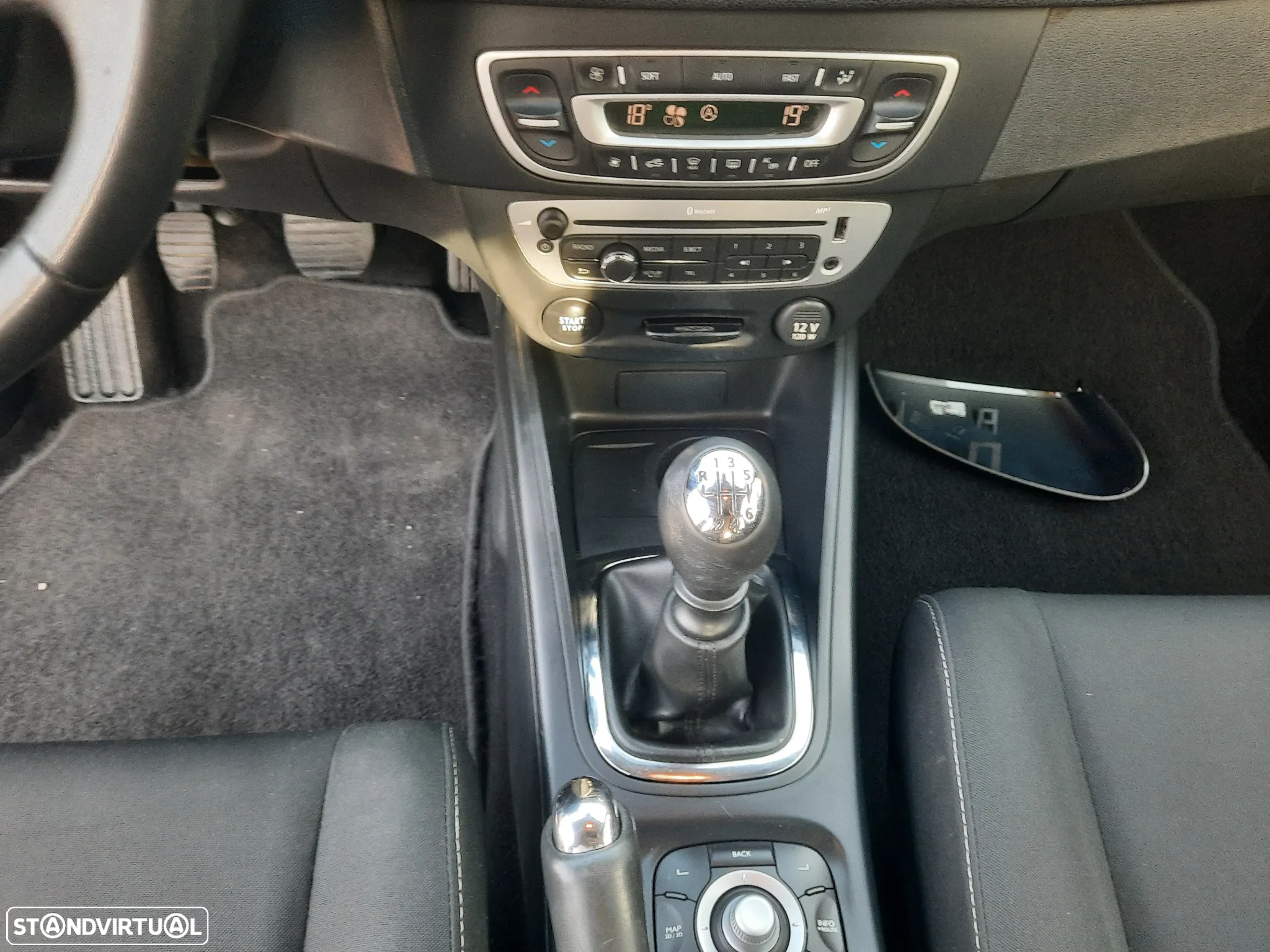 Renault Mégane Sport Tourer - 29