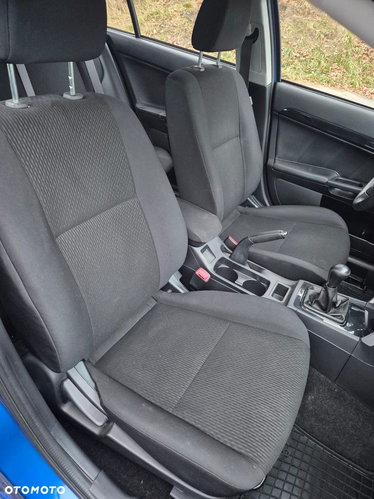 Mitsubishi Lancer 1.6 Invite - 15