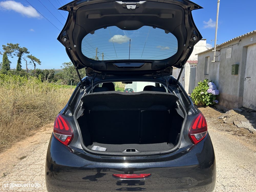 Peugeot 208 1.2 PureTech Active - 6