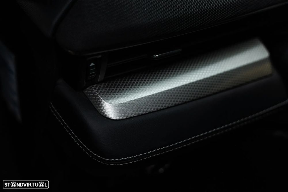 Ford Mustang Mach-E Standard - 24