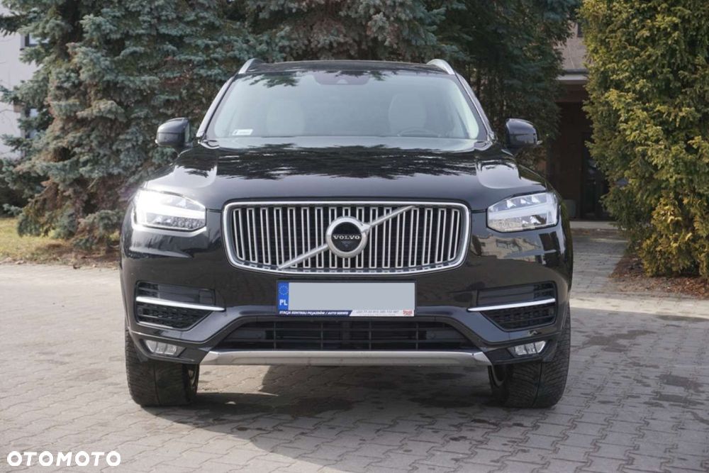 Volvo XC 90 - 2