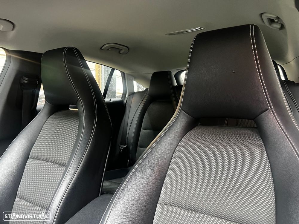 Mercedes-Benz CLA 180 d Shooting Brake Aut. - 9