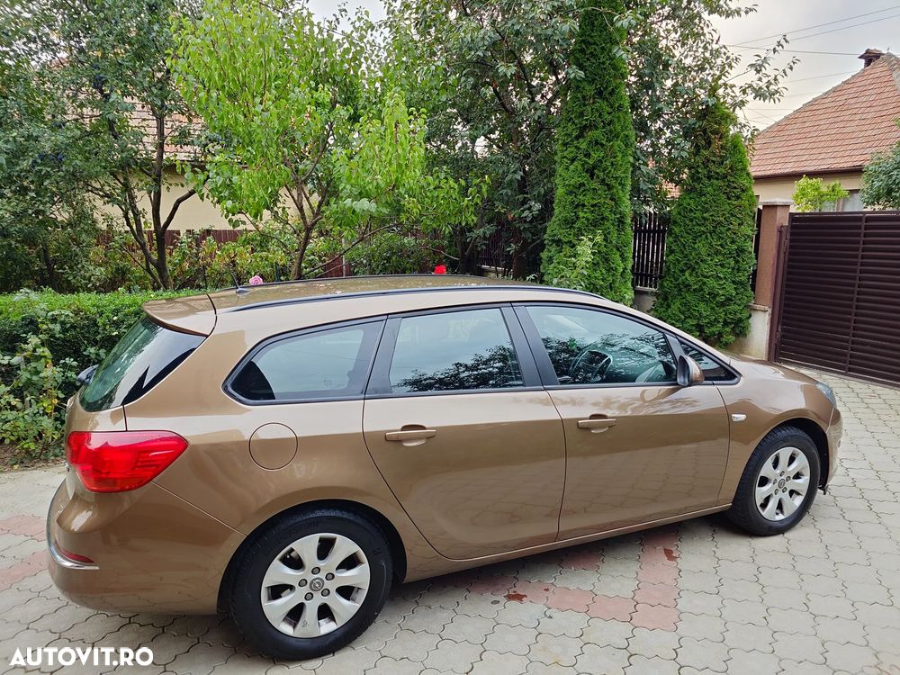 Opel Astra 1.6 CDTI ECOTEC ECOFlex Start/Stop Selection - 2