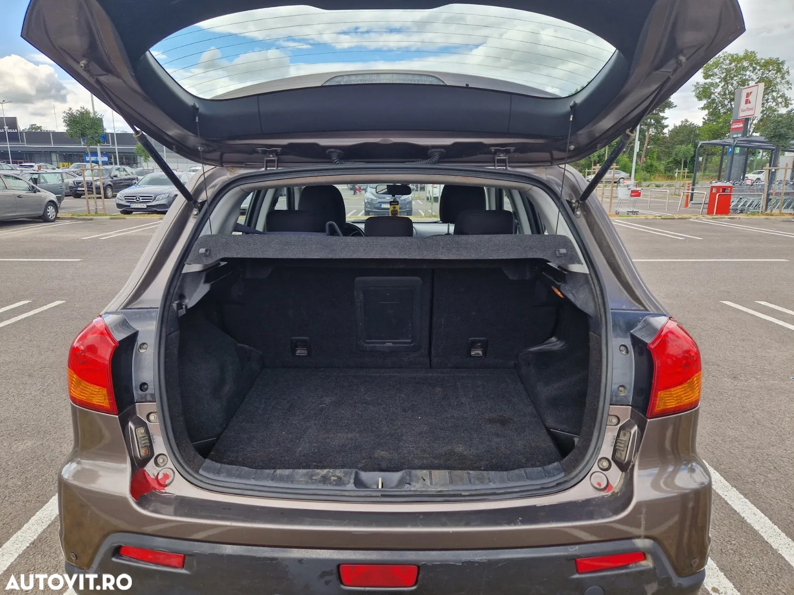 Mitsubishi ASX - 6