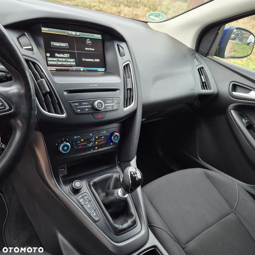Ford Focus 1.5 TDCi SYNC Edition - 16