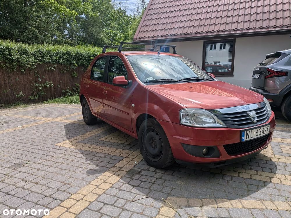 Dacia Logan 1.6 Laureate - 9