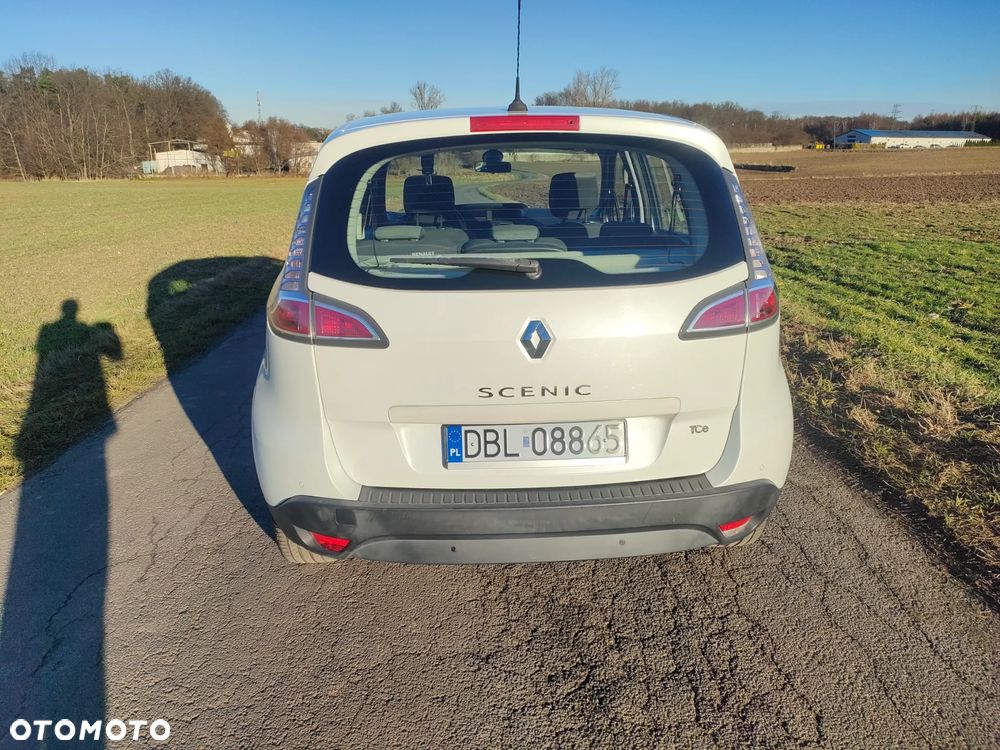 Renault Scenic ENERGY TCe 130 S&S Paris - 8