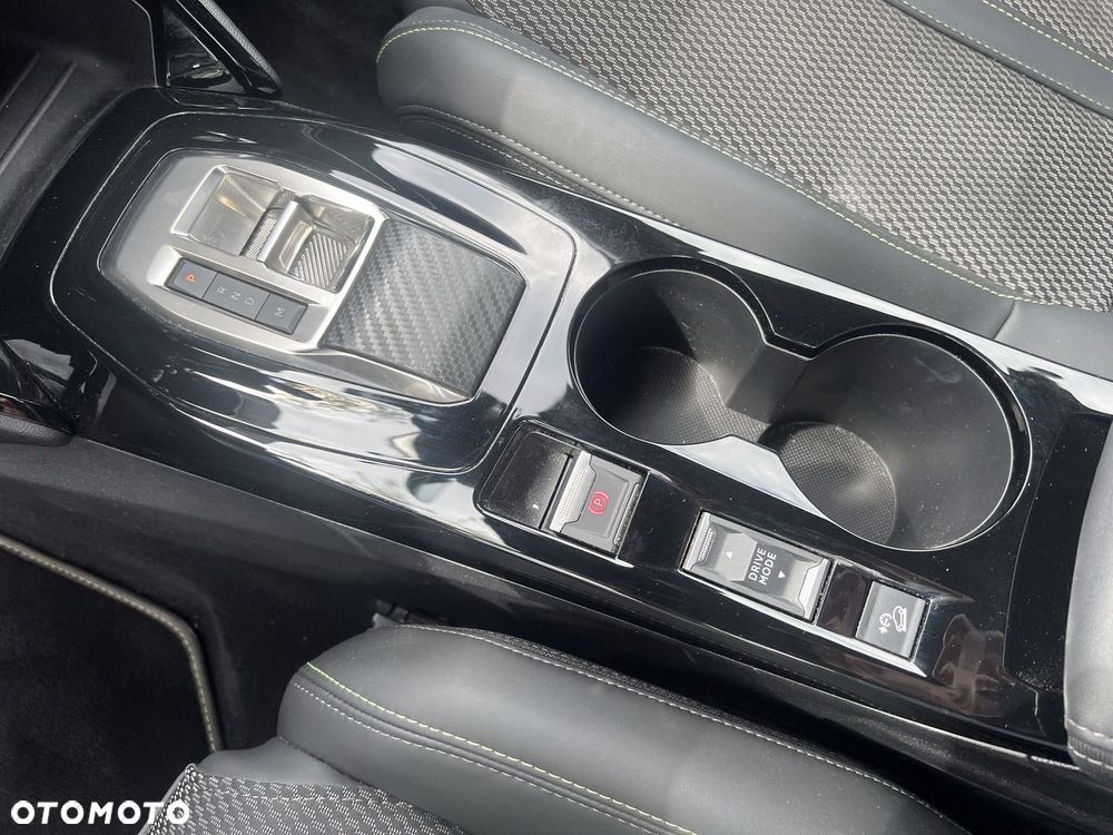 Peugeot 2008 1.2 PureTech GT S&S EAT8 - 16