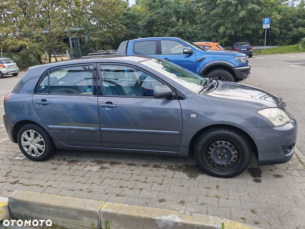 Toyota Corolla 1.4 Terra3 - 3