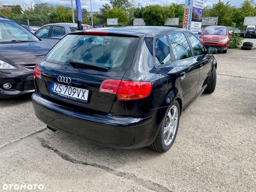 Audi A3 Sportback - 25