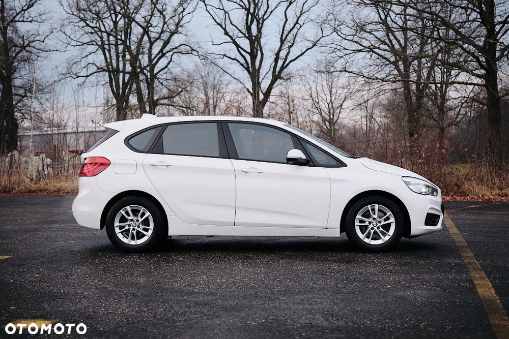 BMW Seria 2 218i - 33