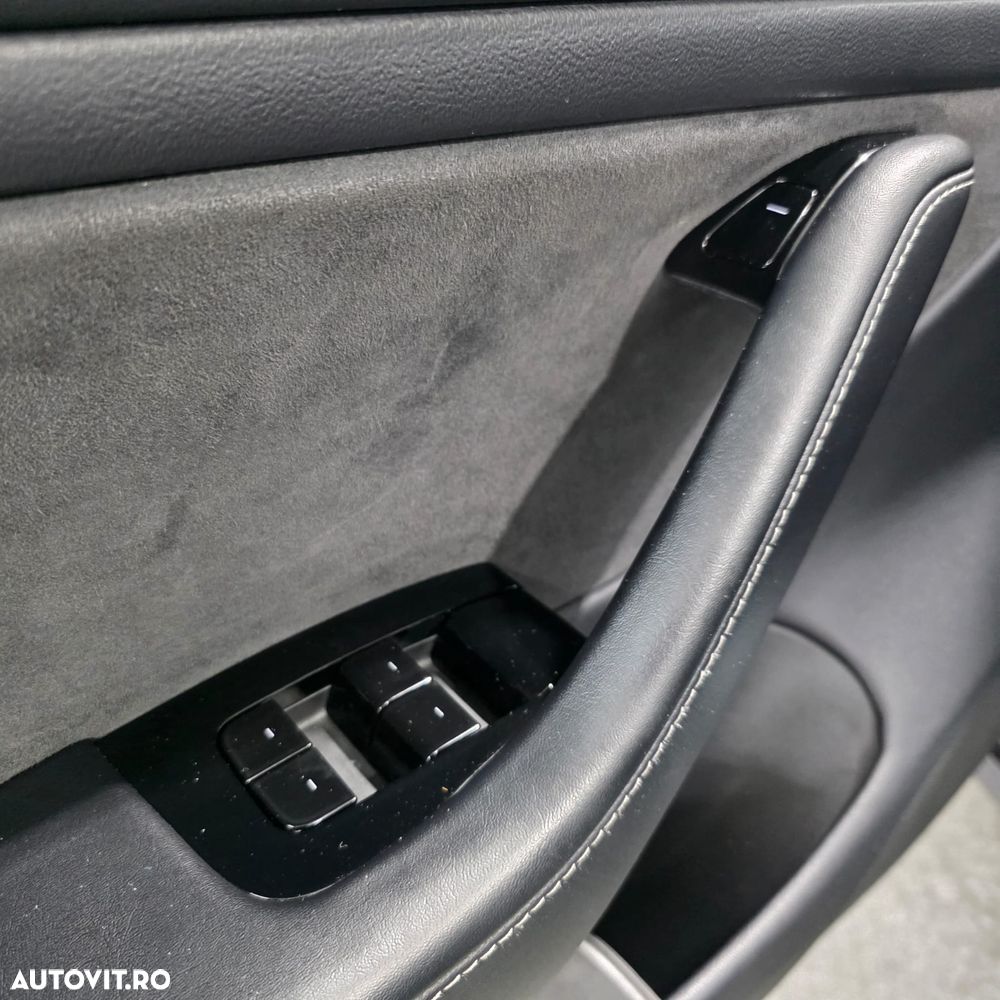 Tesla Model 3 Allradantrieb Dual Motor Performance - 24