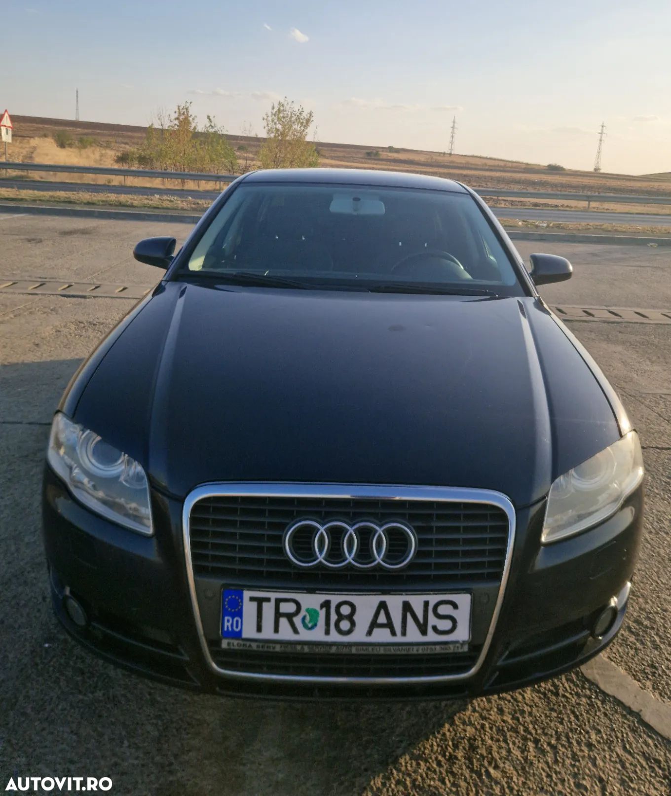 Audi A4 - 1