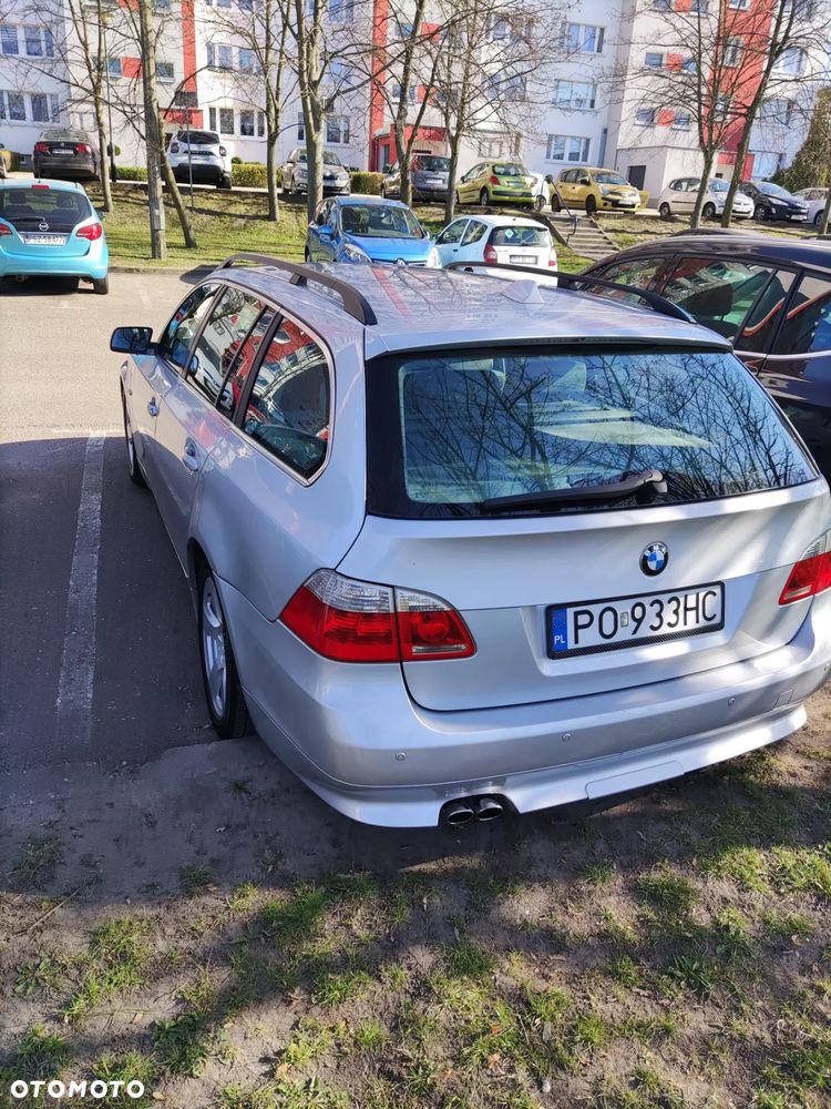 BMW Seria 5 530d Touring - 3