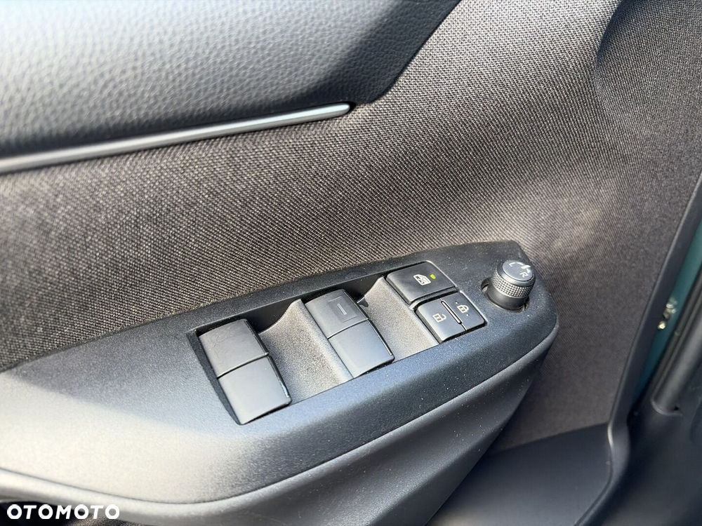 Toyota Yaris Hybrid 1.5 Style - 17