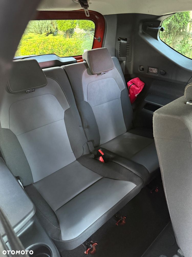 Dacia Jogger 1.6 Full Hybrid 140 Extreme+ MMT 7os - 22