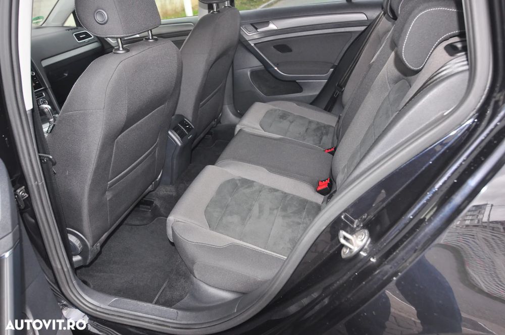 Volkswagen Golf 2.0 BlueTDI DSG Comfortline - 8