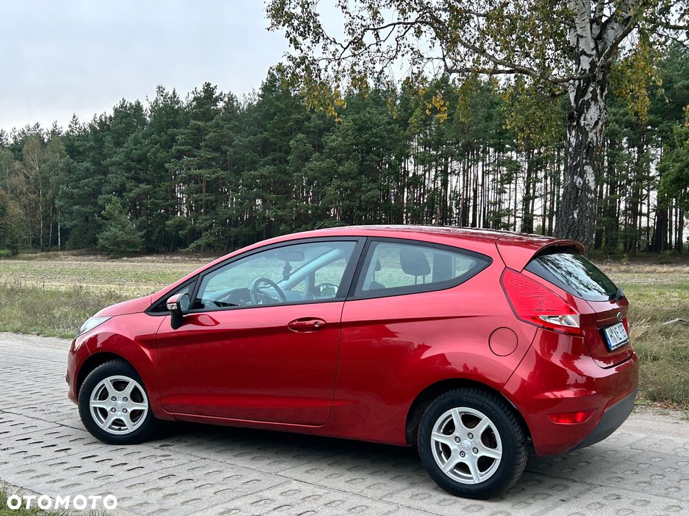 Ford Fiesta 1.25 Celebration - 7