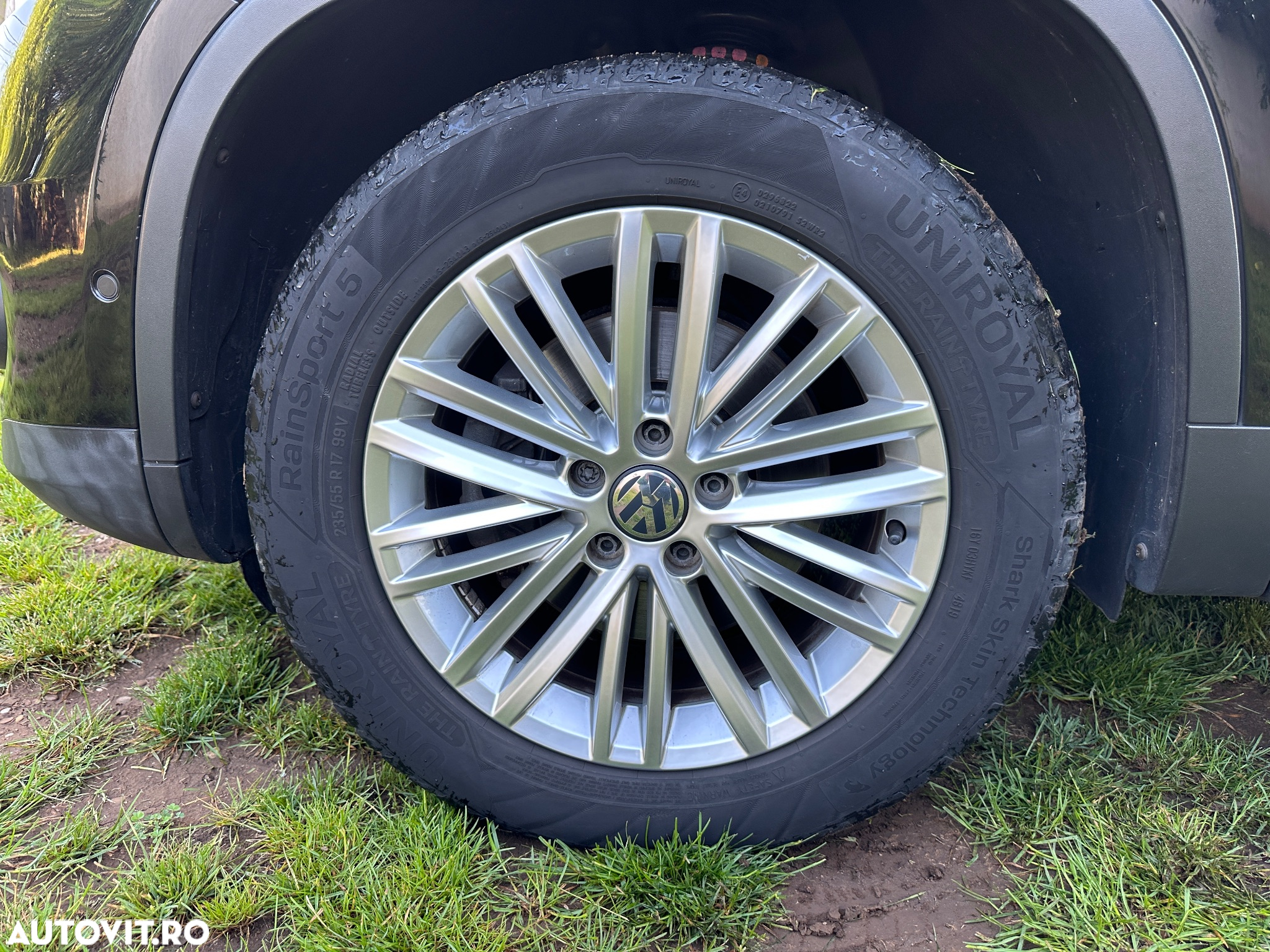 Volkswagen Tiguan 2.0 TDI DPF BlueMotion Technology Cup Sport & Style - 35