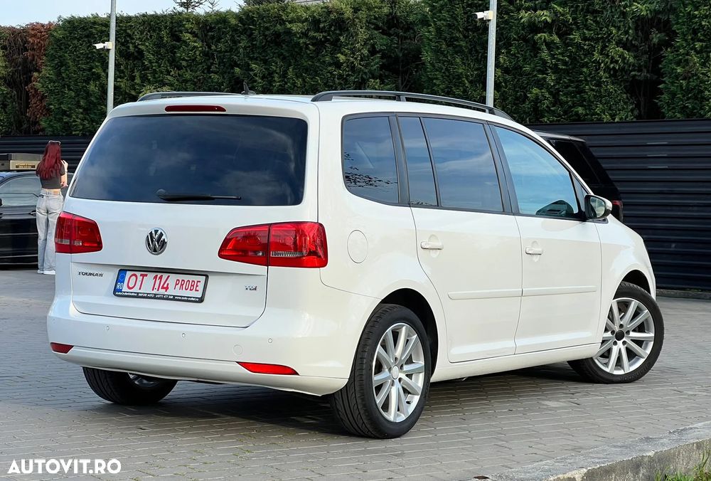 Volkswagen Touran 1.6 TDI DPF BlueMotion Technology Highline - 2