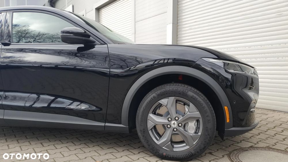 Ford Mustang Mach-E 75kWh RWD - 8