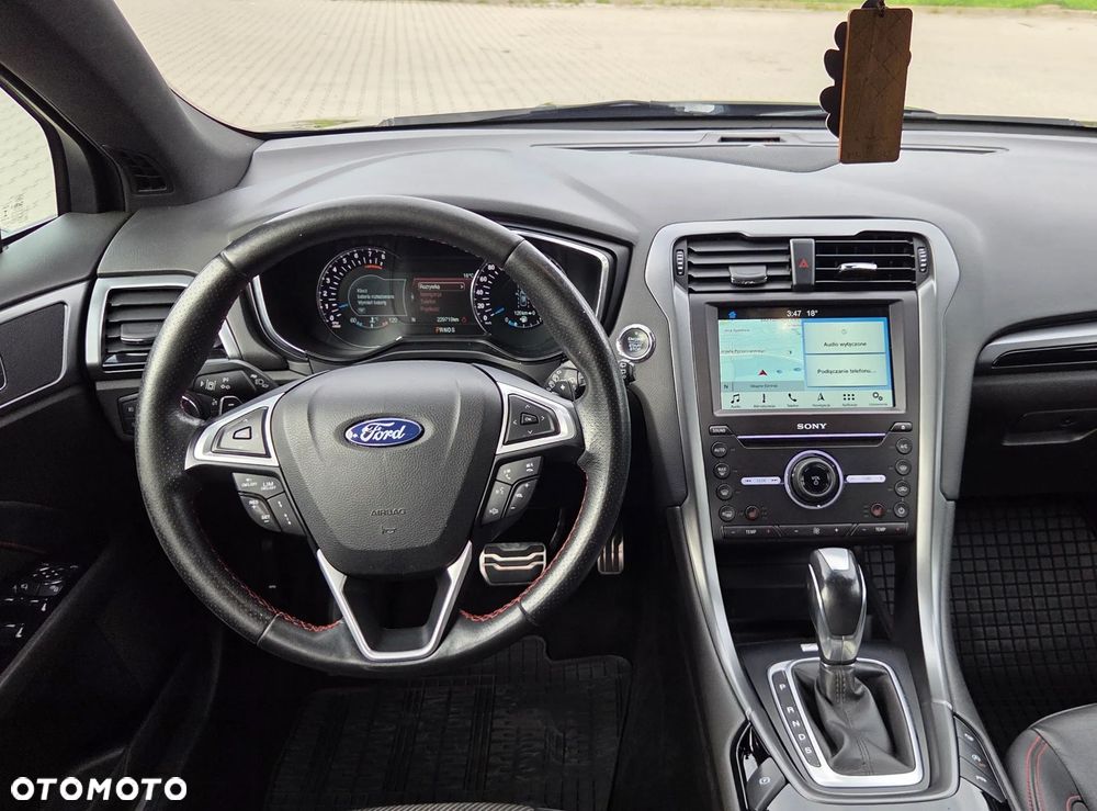 Ford Mondeo 2.0 EcoBoost ST-Line - 18