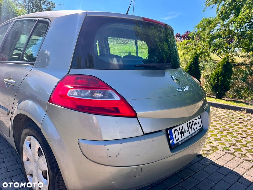 Renault Megane - 11