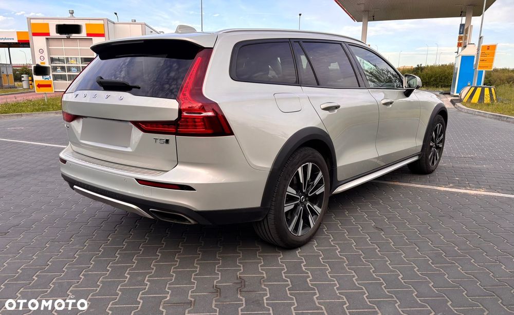 Volvo V60 Cross Country T5 AWD Geartronic - 6