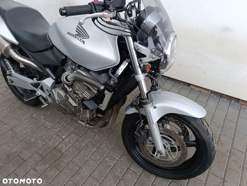 Honda Hornet - 30