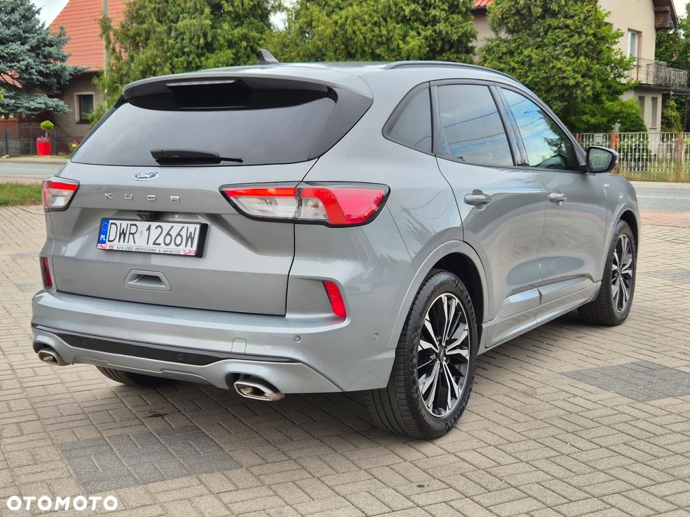 Ford Kuga 1.5 EcoBoost ST-LINE - 10
