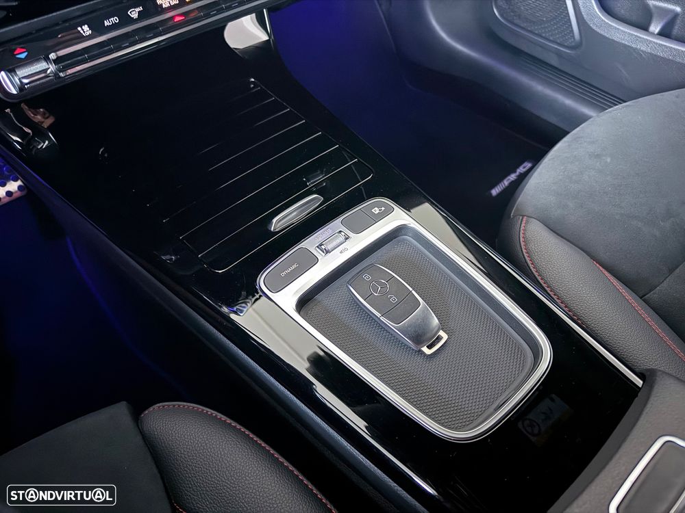 Mercedes-Benz A 180 7G-DCT AMG Line - 23