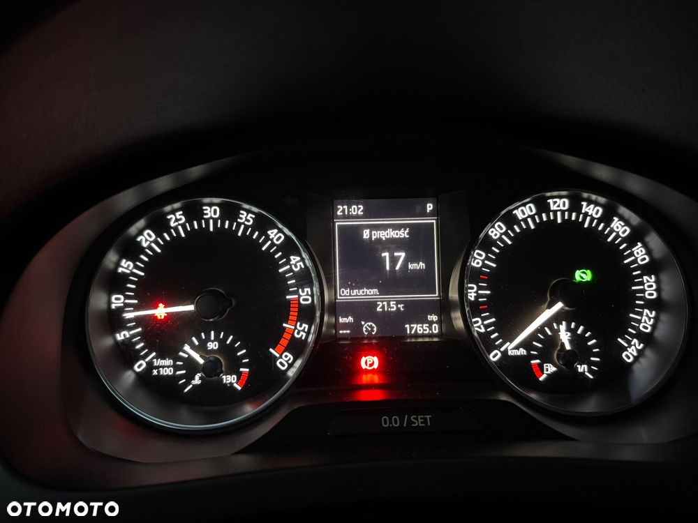 Skoda RAPID - 11