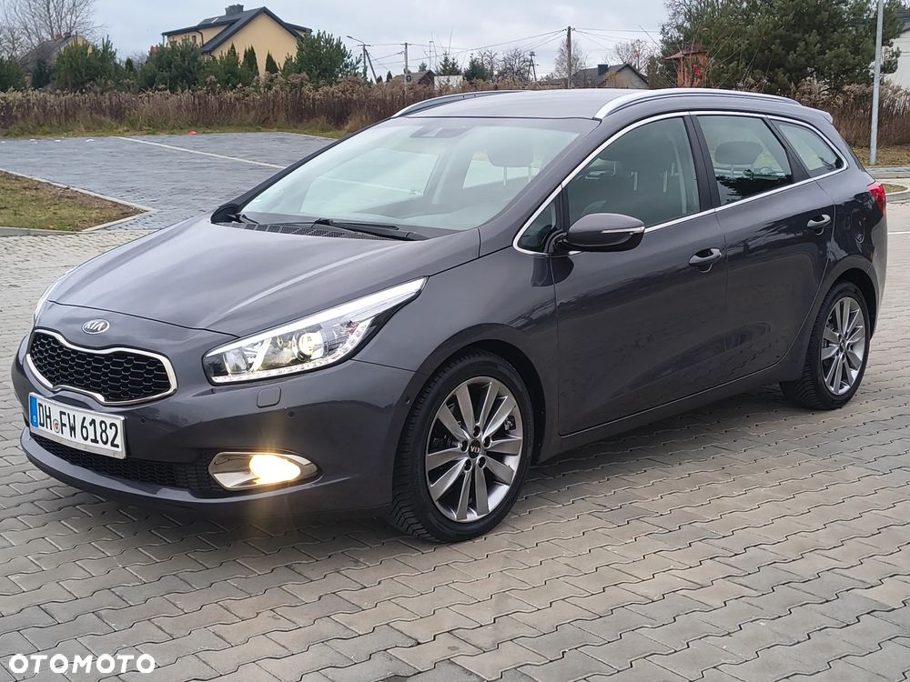 Kia Ceed 1.6 CRDi 128 Platinum Edition - 3